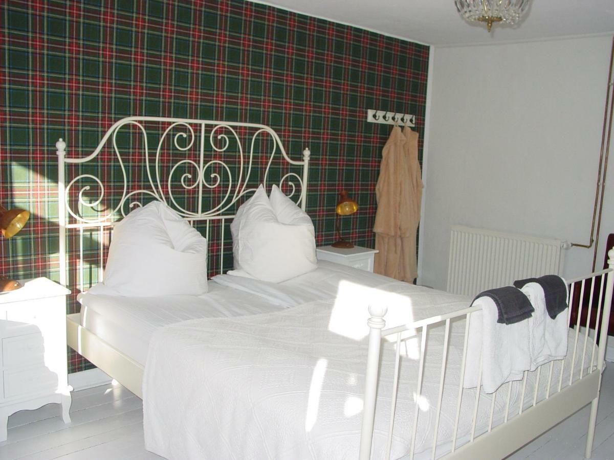 Robert'S Bed & Breakfast Helmarshausen 외부 사진